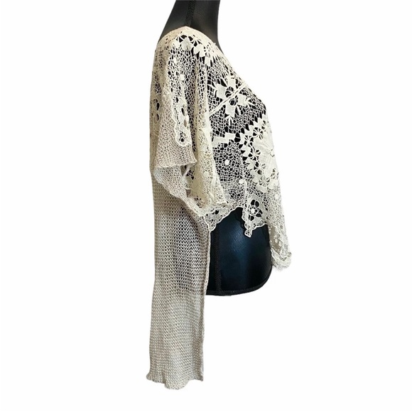 Free People Lace Tunic, XS, cream colored. Oversized, high-low hem. - Picture 4 of 9